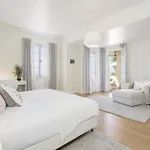 Eucalipto By An Island Villa Funchal (Madeira)