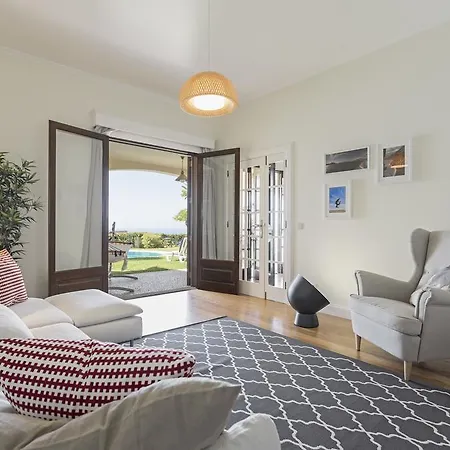 Eucalipto By An Island Villa Funchal (Madeira)