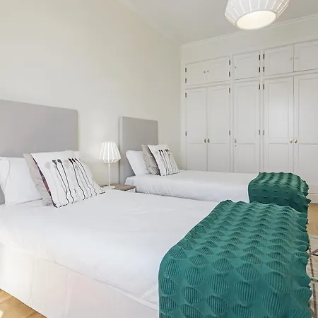 Eucalipto By An Island *